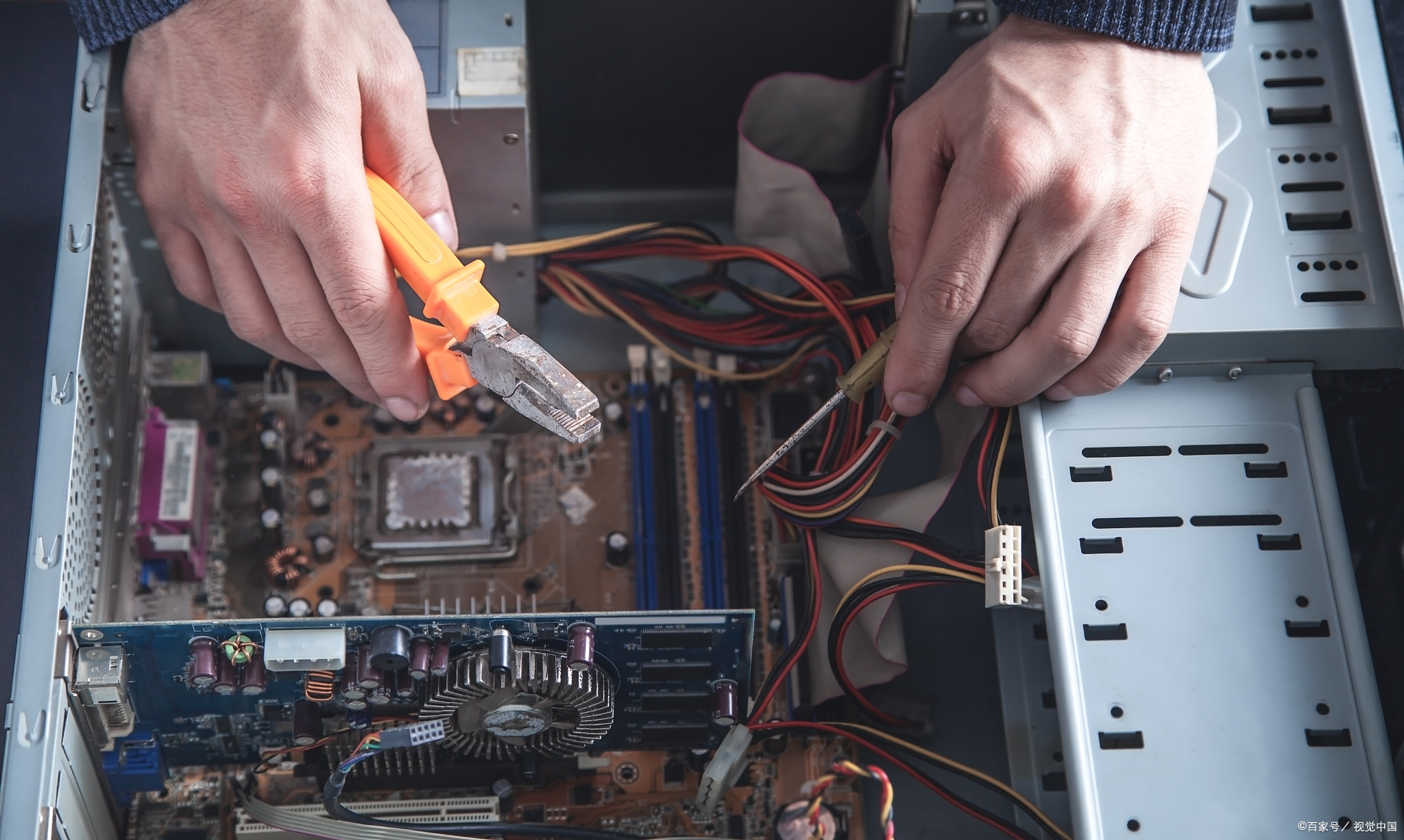 硬件更换（屏幕/键盘/电池等）